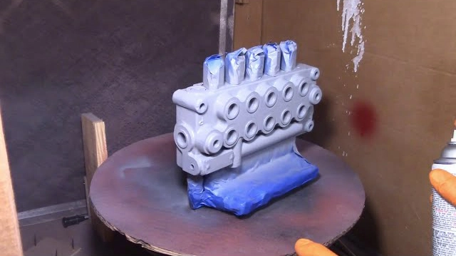 Spray Painting for Die Casting